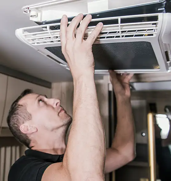  Professional Licensed And Insured Cleaners in Lincolnia, VA